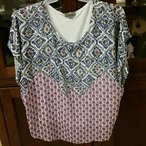 **SOLD**Cute Blouse